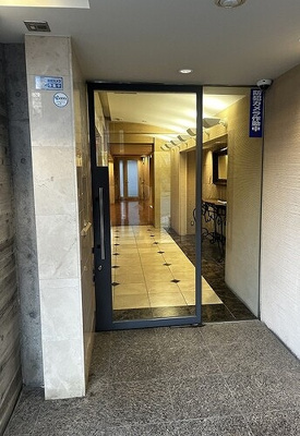 【エントランス】 | Ｔｈｅ Ｂｌｕｅ ８ | エントランス　※2025年8月撮影