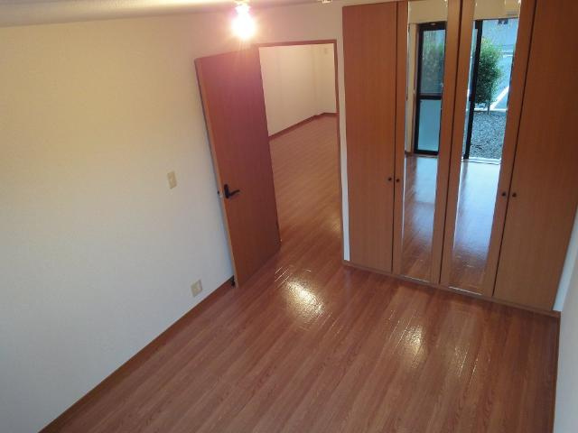 ティアラＡの内装|洋室