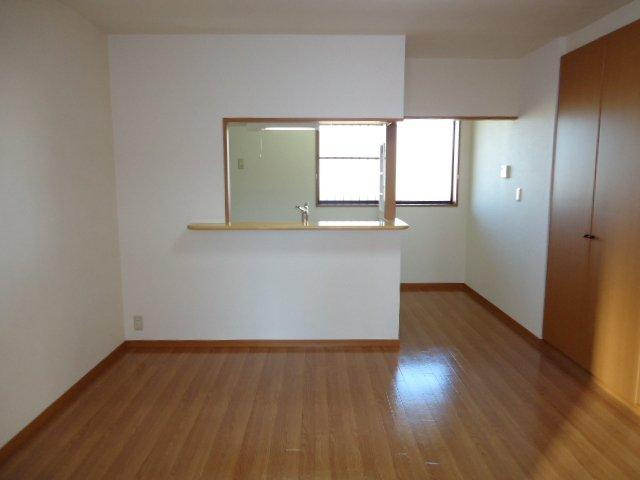 グリーンパークＢ棟の居間・リビング|リビング