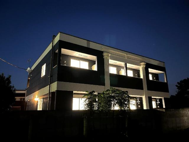 エルシオンの外観|外観写真（夜）