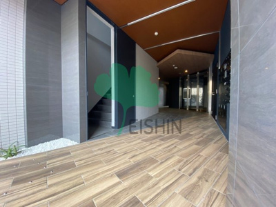 【エントランス】 | メゾンドリエール博多