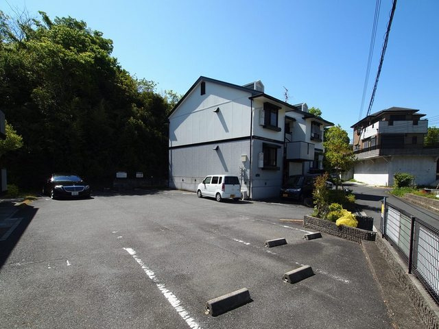 スペースＭＨＭ　の駐車場