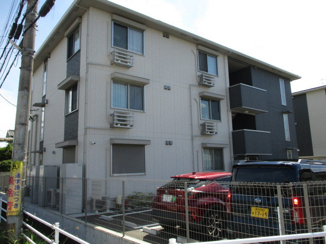 グランレヴェリーの外観