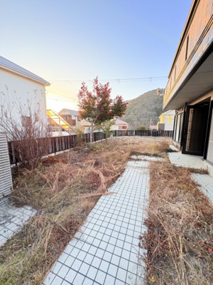 【庭】 | 唐櫃台２丁目一戸建