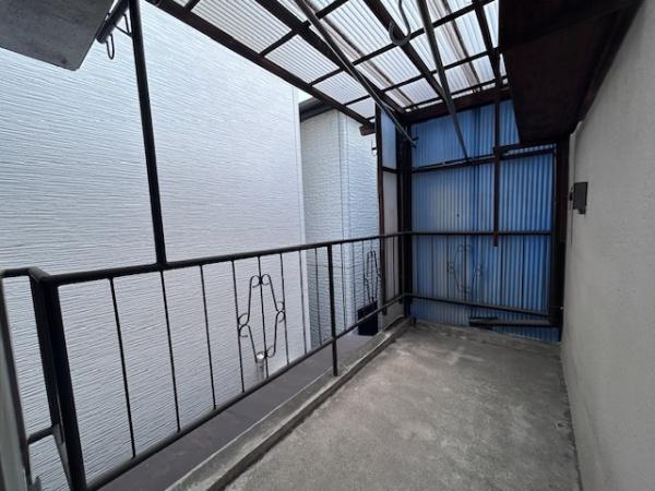 【バルコニー】