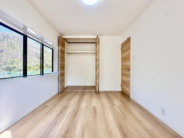 【洋室】 | 垂水区千鳥が丘1丁目　中古戸建