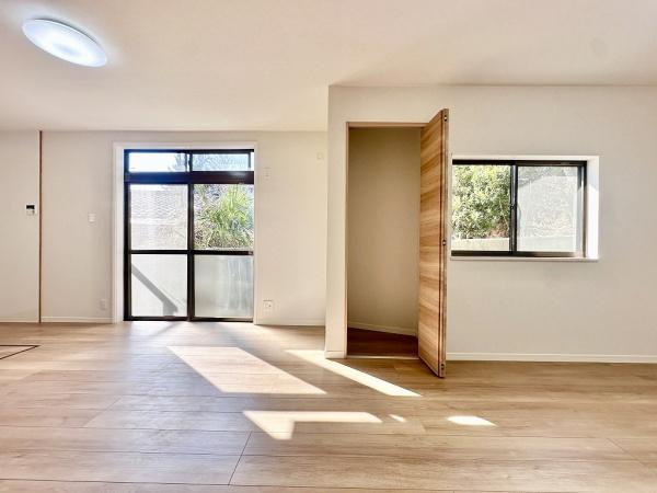 【収納】 | 垂水区千鳥が丘1丁目　中古戸建