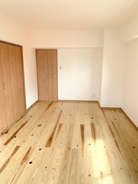 カダイ１号館の寝室|★とっても広いですよ★