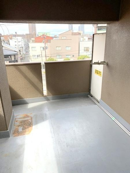 カダイ１号館のバルコニー|★とっても広いです★