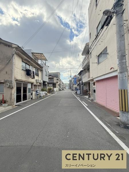 大正区平尾3丁目中古戸建の前面道路含む現地写真
