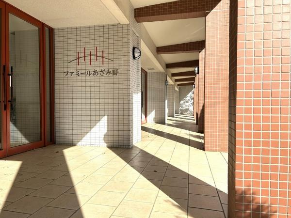 ファミールあざみ野スカーレットヒルズのエントランス|エントランス入口です！