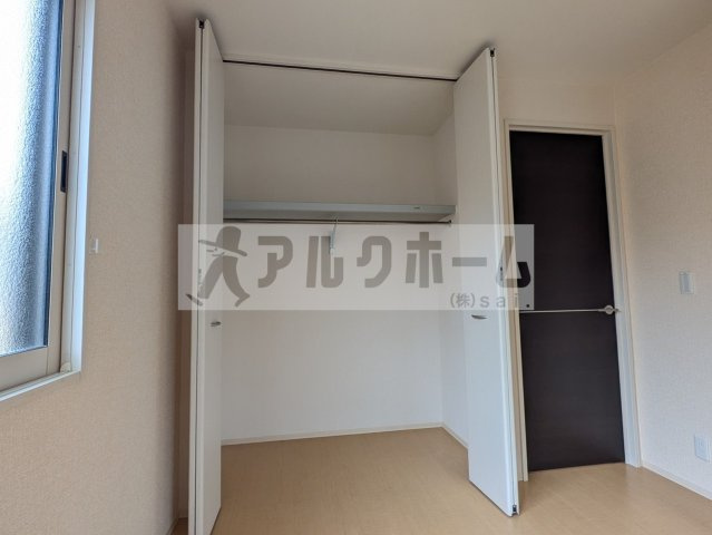 フローレスサクラの収納