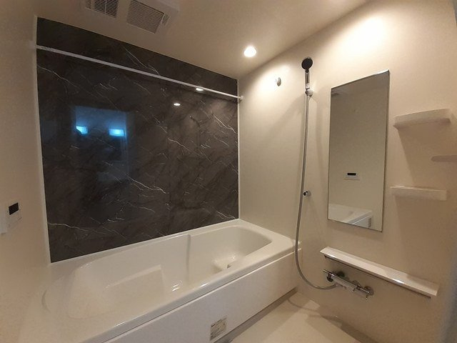 アミスターＴ　Ⅰの浴室|落ち着いた空間のお風呂です