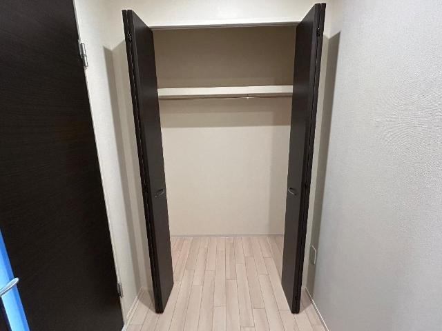 （仮称）柏市船戸　新築アパートの収納|玄関ホール収納（イメージ）