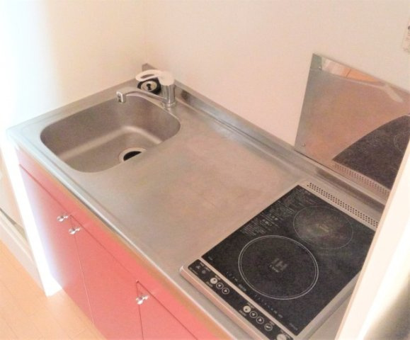 レオパレスブルファーニⅡのキッチン