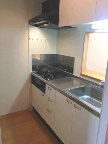 レオネクストファミリア白山のキッチン|ガスコンロ