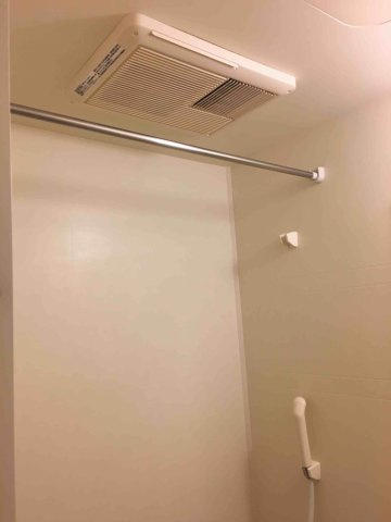 レオネクストファミリア白山のその他|浴室乾燥機付き