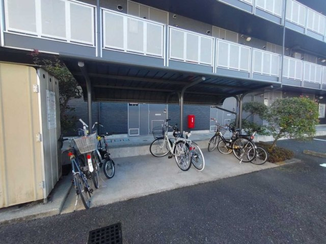 レオパレスファミリアシモサトⅡのその他