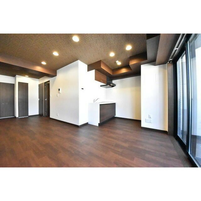 レジデンス１８７０の居間・リビング