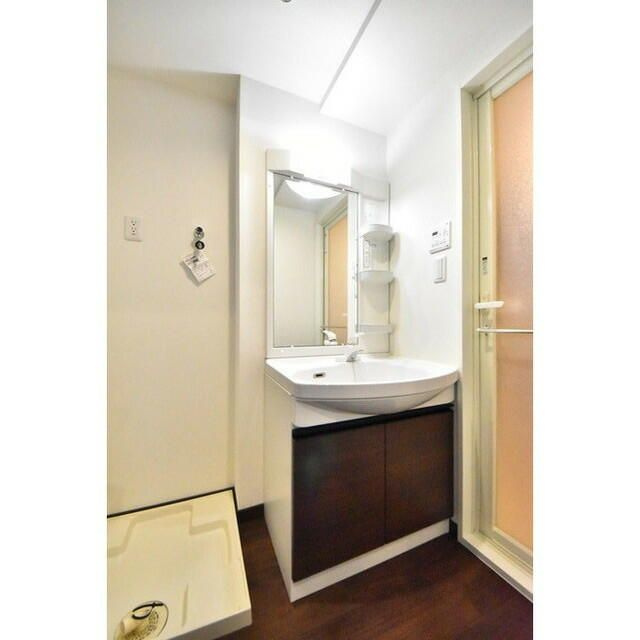 レジデンス１８７０の洗面所