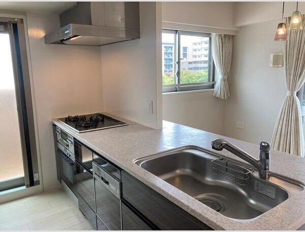 ライオンズ南大高ディアグランデのキッチン