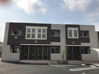 【エントランス】 | アヴァンティーニⅠ | 外観写真（昼）