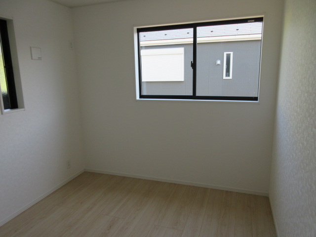 【仲介手数料無料】新築戸建　吉見町東野1-6-14（全２棟）の洋室