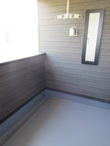 【仲介手数料無料】新築戸建　吉見町東野1-6-14（全２棟）のバルコニー
