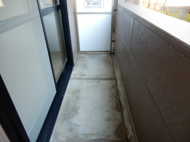 コンフォール白水のバルコニー