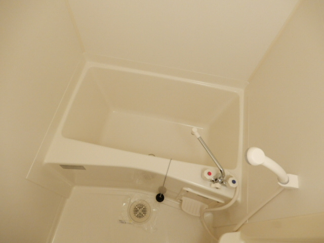 コンフォール白水の浴室