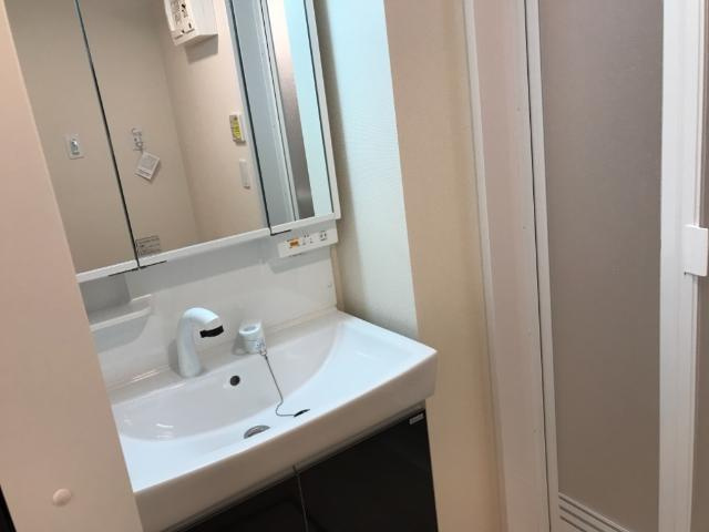 ヴァレッタⅠの洗面所|洗髪洗面化粧台