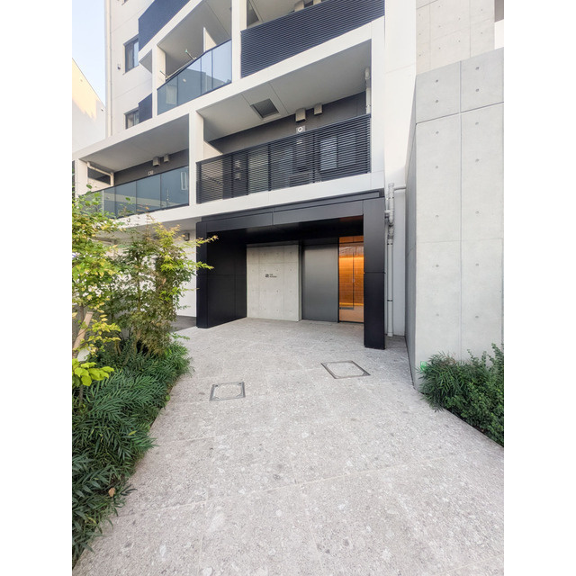 ISM練馬のエントランス