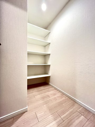 ファミリープラザ朝潮橋B館のその他|納戸