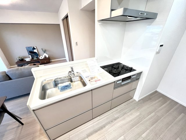 ファミリープラザ朝潮橋B館のキッチン|キッチンでお料理をお楽しみください