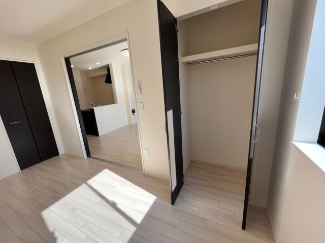 【内装】 | プレジオ | 室内（イメージ）