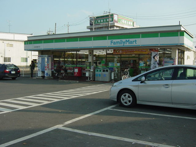 【周辺】 | ファインハイム | ファミリーマート上尾日産通り店まで787ｍ