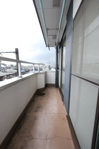 マンション雅のバルコニー