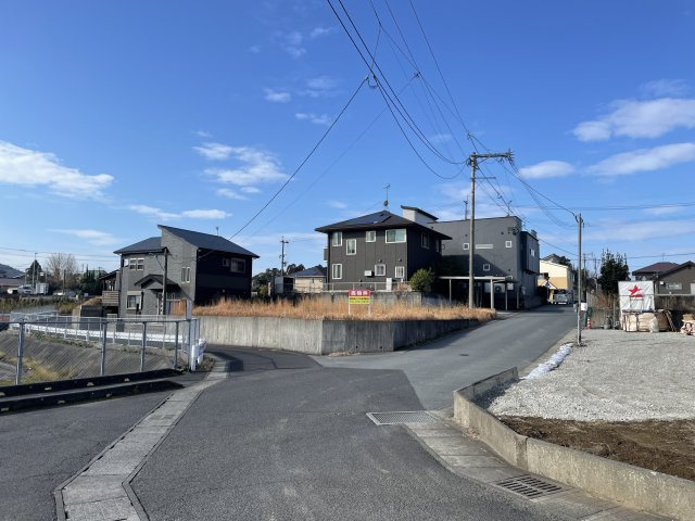 日置市伊集院町伊鹿倉一丁目土地の周辺|土地周辺（北東側）からの様子です