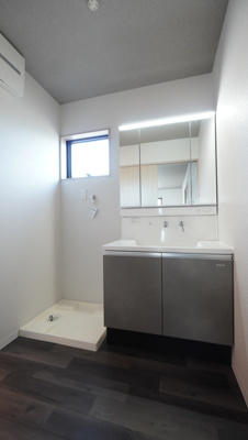 【洗面所】 | ソエル海塚