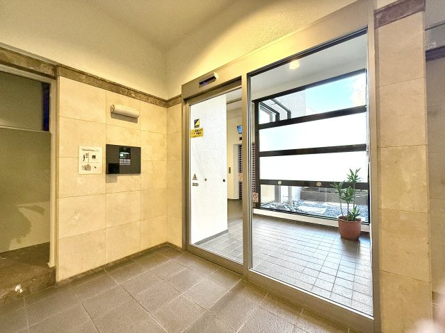 野村ステイツ橦木町南のロビー