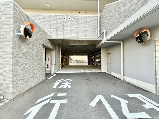 野村ステイツ橦木町南の駐車場