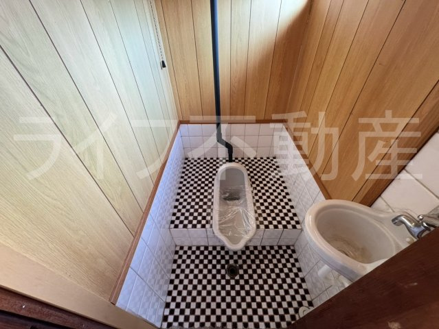 ロイヤルハイツ東大阪のトイレ|トイレです