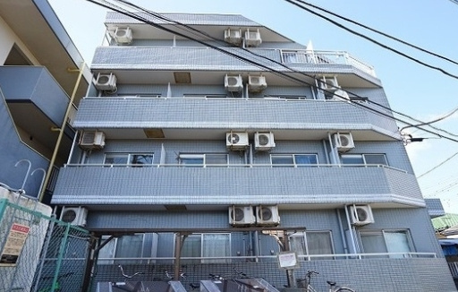 ドウェル砂川の外観