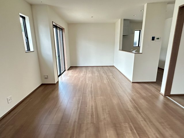 土橋2丁目　新築戸建の洋室|【洋室】