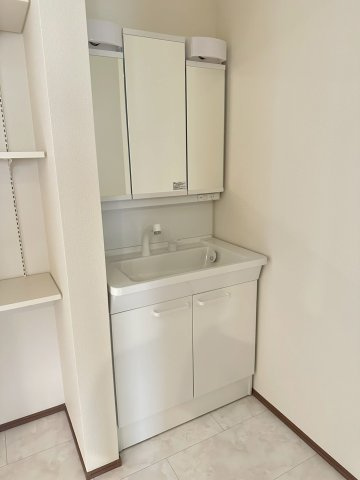 土橋2丁目　新築戸建の独立洗面台|【洗面台】
