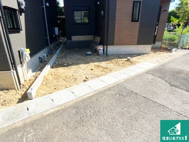 神戸市西区南別府　新築一戸建ての駐車場|駐車スペース！散水栓があるので、こまめに愛車を洗えます！