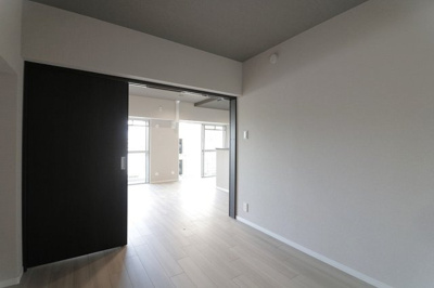 【洋室】 | 香里日光ハイツ