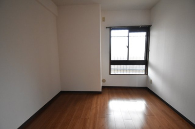 【洋室】 | サーパス鴨池通り弐番館