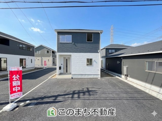 CRADLEGARDEN小山市東間々田第7の駐車場