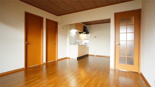 ラフィーネ津志田の内装